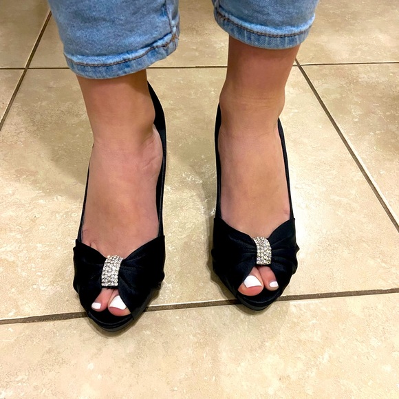 David’s Bridal Michelangelo Women’s High Heels Stilettos Size 8 - Picture 10 of 11